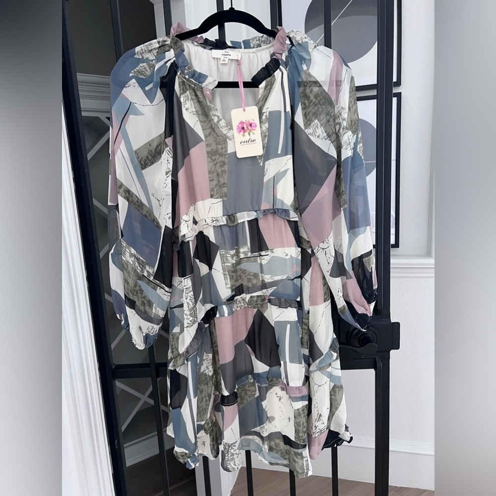 Entro Fun Gray Abstract Dress